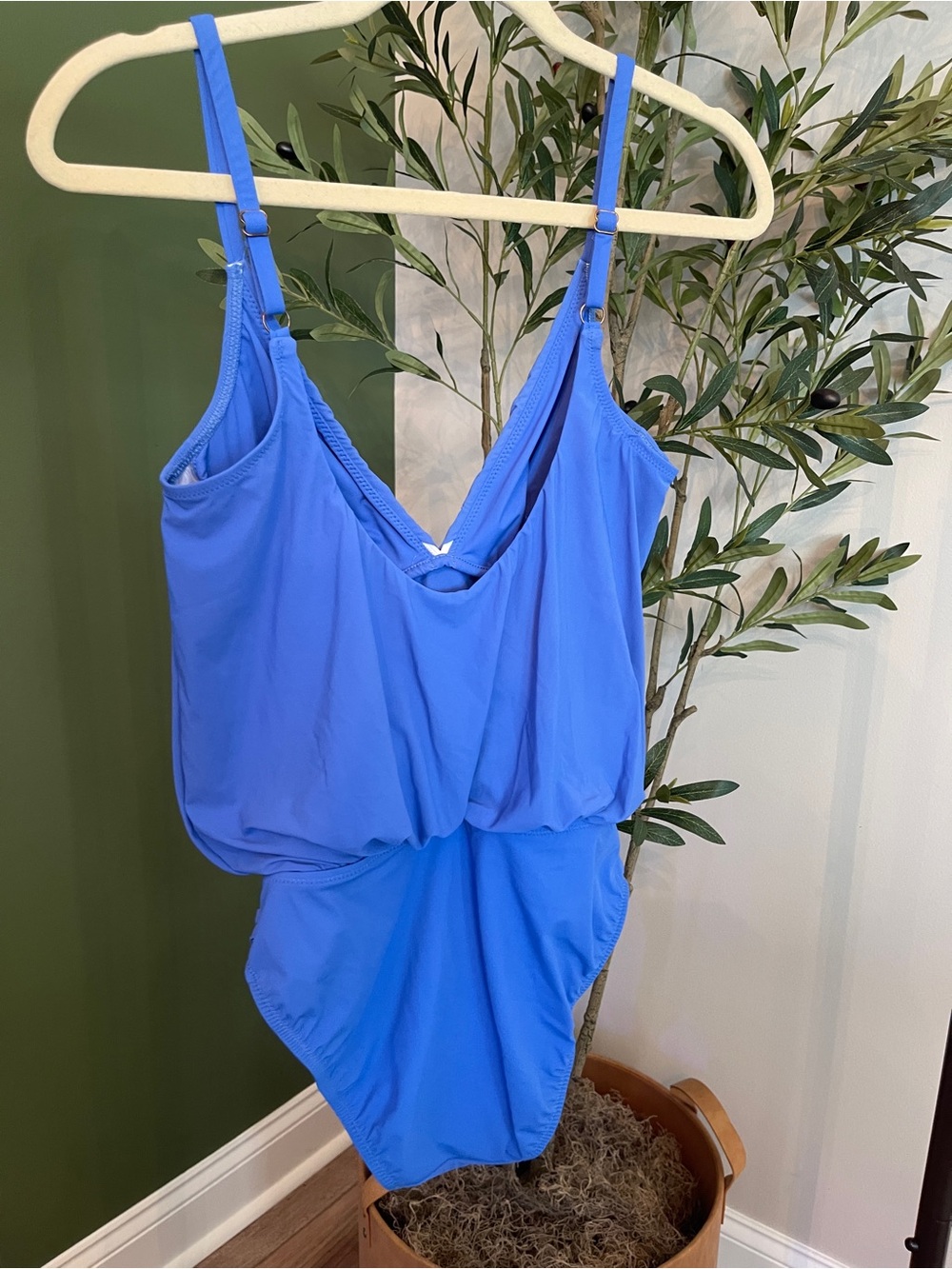 Gottex Blue Draped V-Neck Camisole - Picture 2 of 3